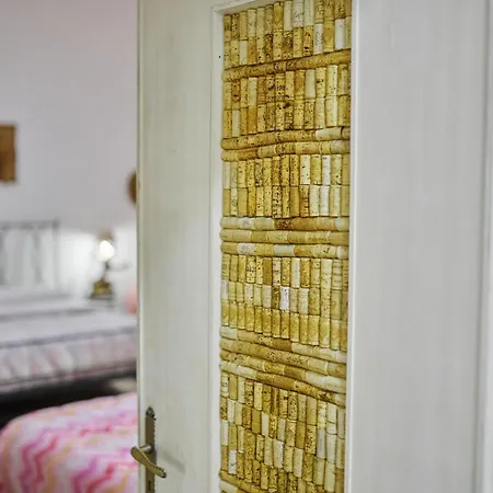 Otium Bed & Breakfast 3*